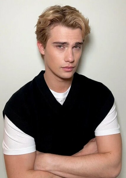 Nicholas Galitzine