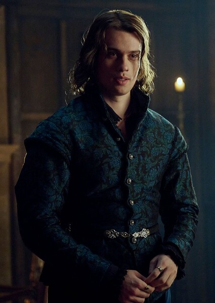 Nicholas Galitzine photo