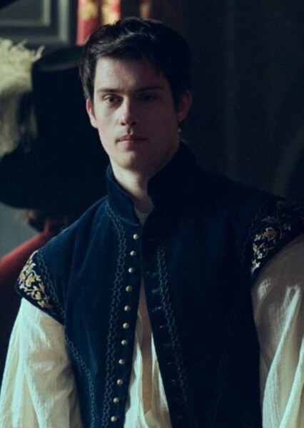 Nicholas Galitzine photo