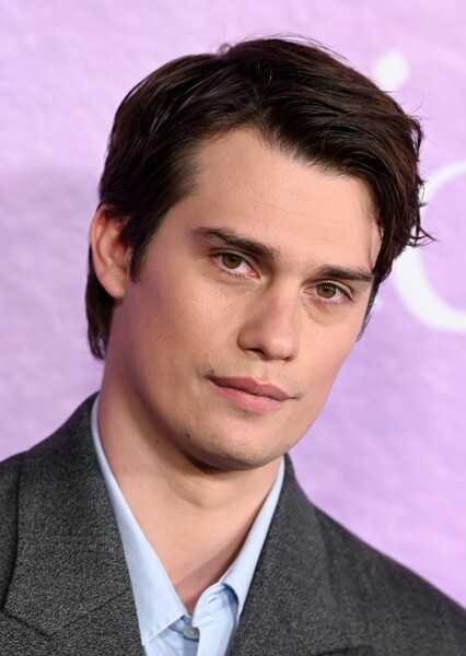Nicholas Galitzine photo