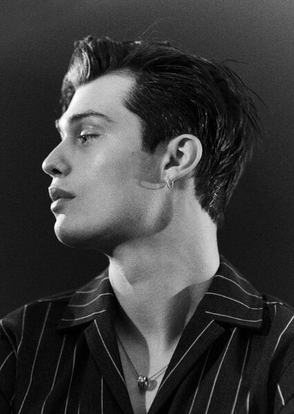 Nicholas Galitzine photo
