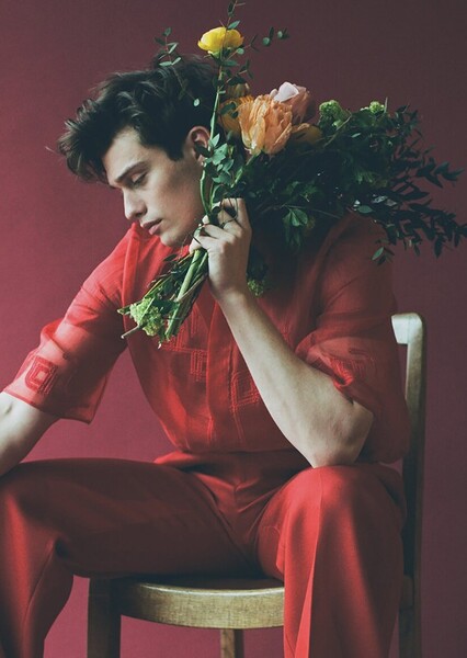 Nicholas Galitzine photo