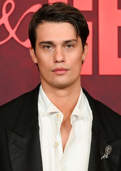 Nicholas Galitzine photo