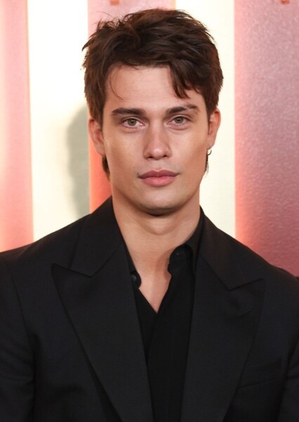 Nicholas Galitzine photo
