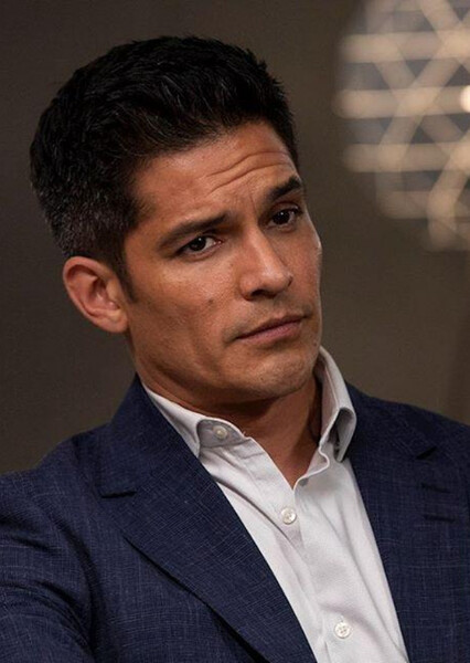Nicholas Gonzalez photo
