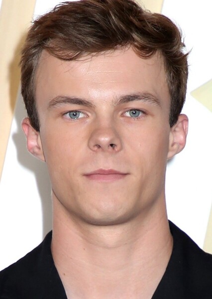 Nicholas Hamilton photo
