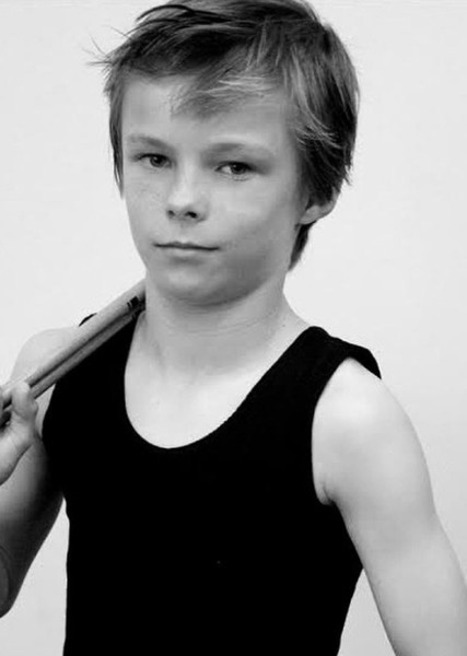 Nicholas Hamilton photo