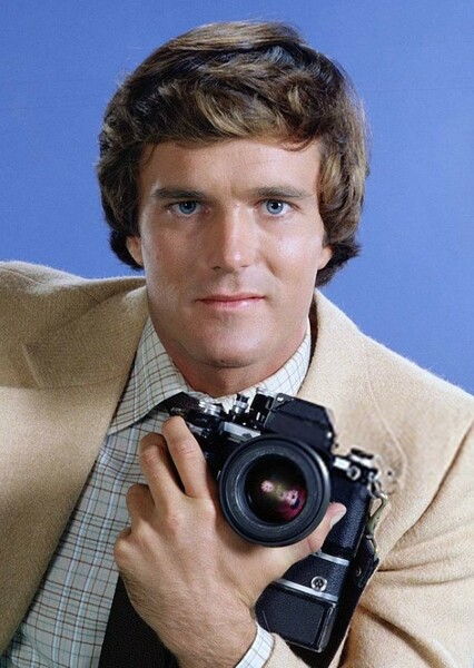 Nicholas Hammond