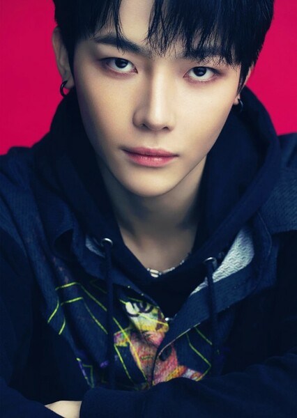 Nicholas (Wang Yixiang) photo
