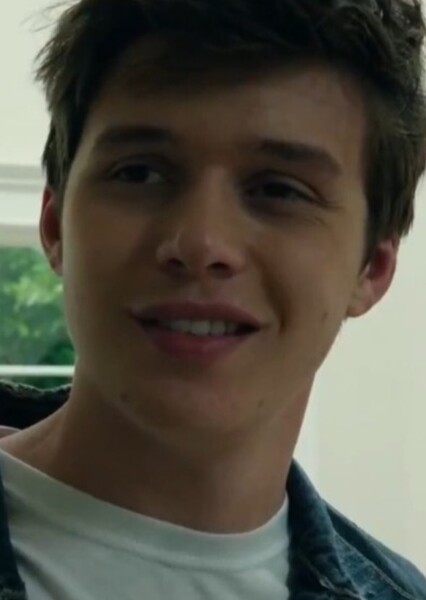 Nick Robinson photo