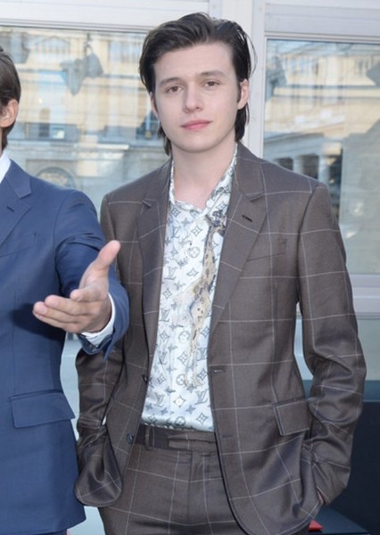 Nick Robinson photo