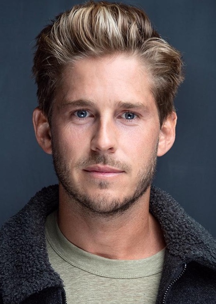 Nick Slater photo