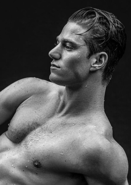 Nico Greetham photo