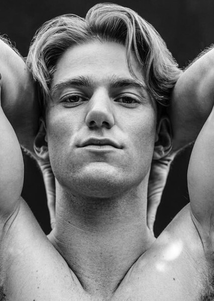 Nico Greetham photo