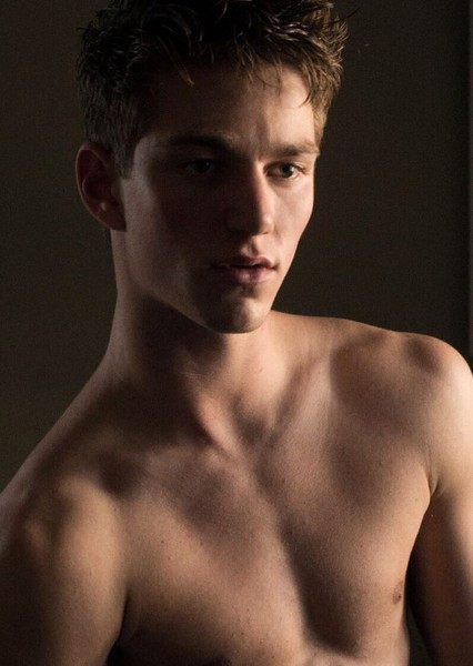 Nico Greetham photo