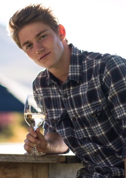 Nico Greetham photo