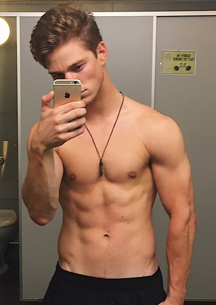 Nico Greetham photo