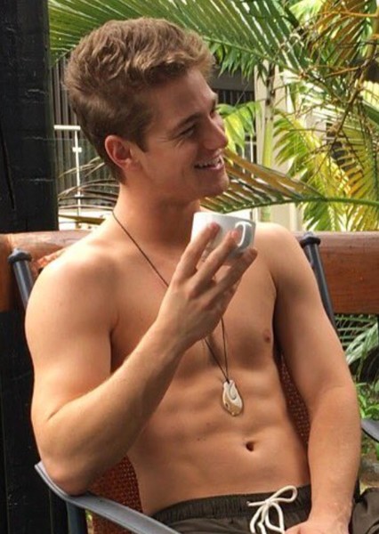 Nico Greetham photo