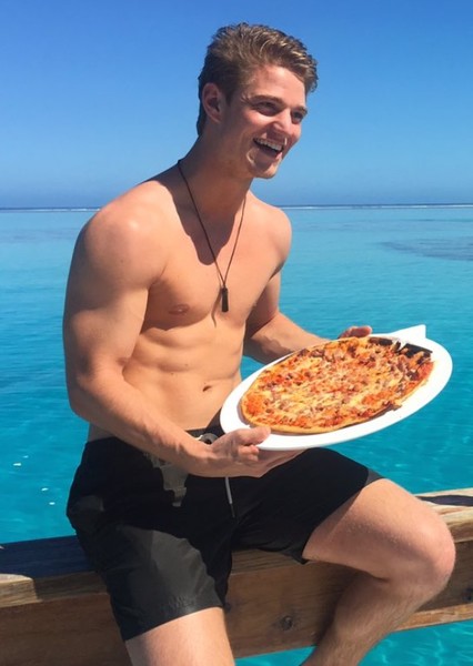 Nico Greetham photo