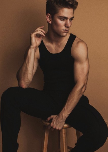Nico Greetham photo