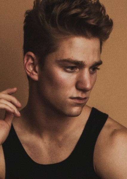 Nico Greetham photo