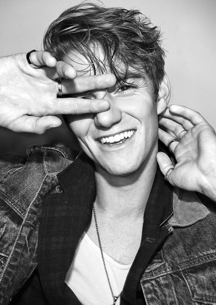 Nico Greetham photo