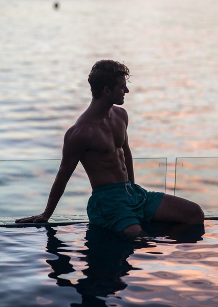 Nico Greetham photo