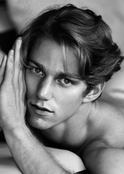 Nico Greetham photo