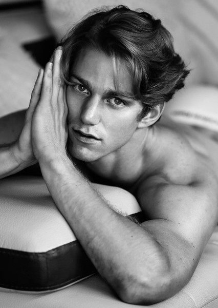 Nico Greetham photo