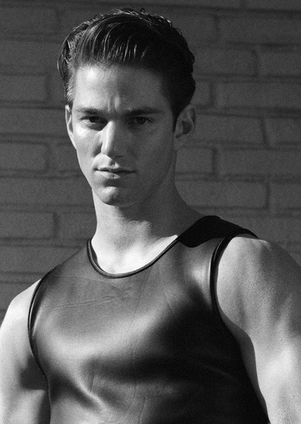 Nico Greetham photo