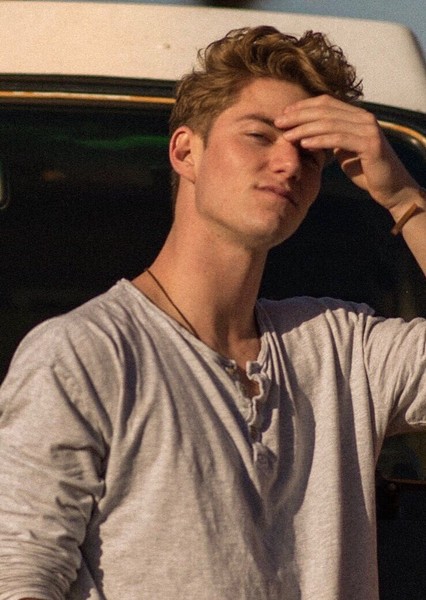 Nico Greetham photo
