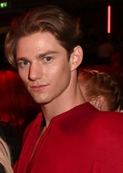 Nico Greetham photo