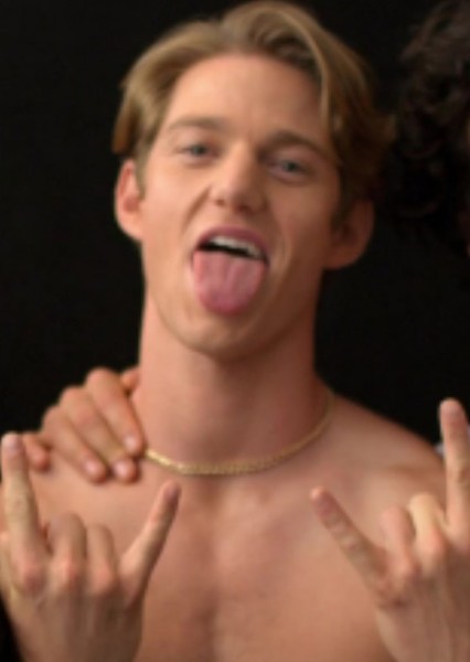 Nico Greetham photo