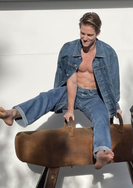 Nico Greetham photo