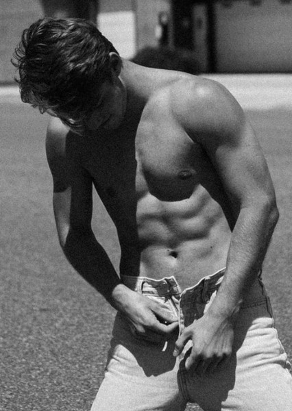 Nico Greetham photo