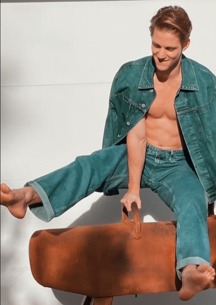 Nico Greetham photo