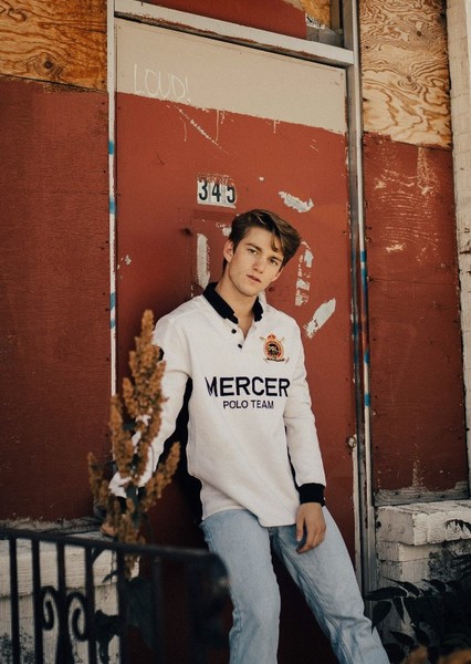 Nico Greetham photo