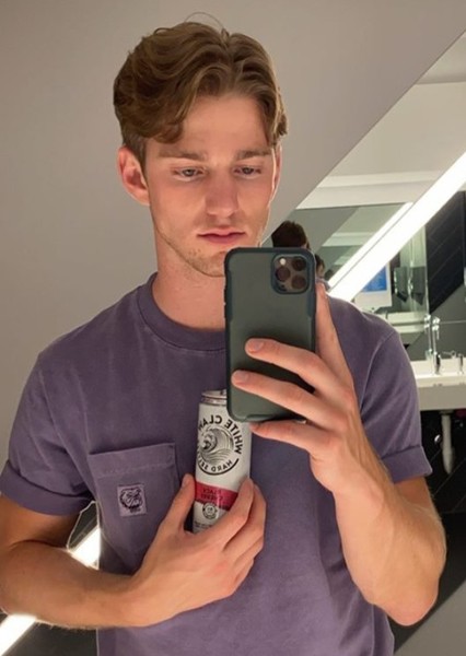 Nico Greetham photo