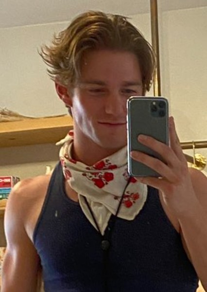 Nico Greetham photo