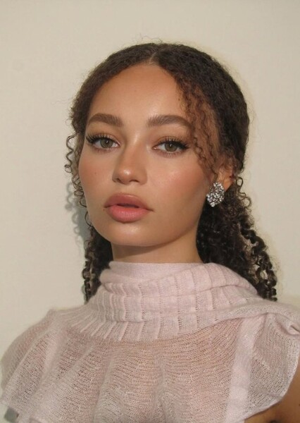 Nico Parker photo