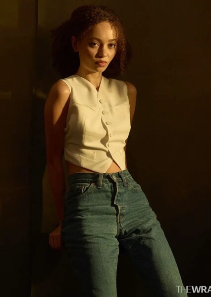 Nico Parker photo