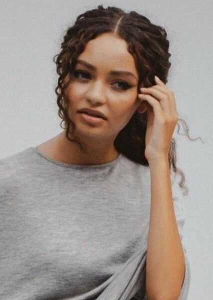 Nico Parker photo