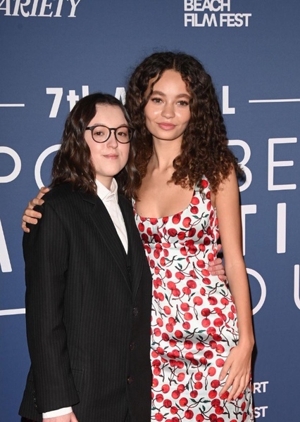 Nico Parker and Bella Ramsey photo