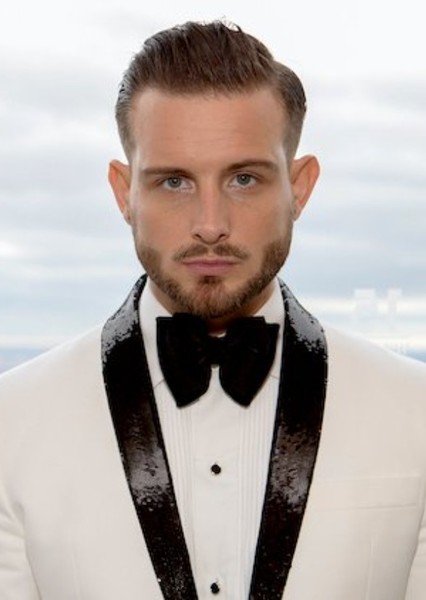 Nico Tortorella photo