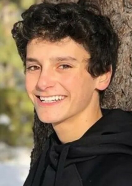 Nicolas Cantu photo