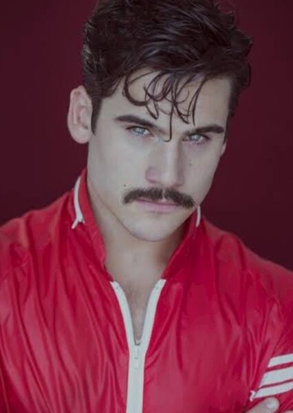 Nicolas Prattes photo