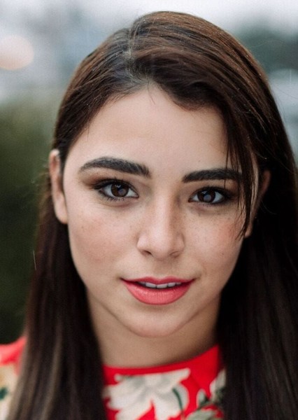 Nicole Muñoz photo