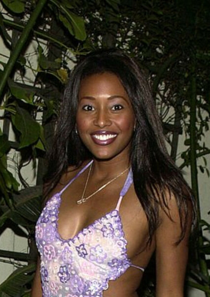 Nicole Narain