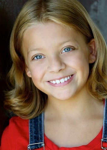 Nicole Taylor Wedel