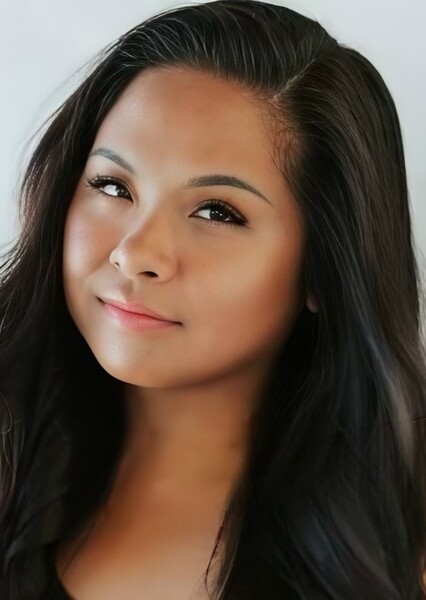 Nicole Vynzell Banadera photo